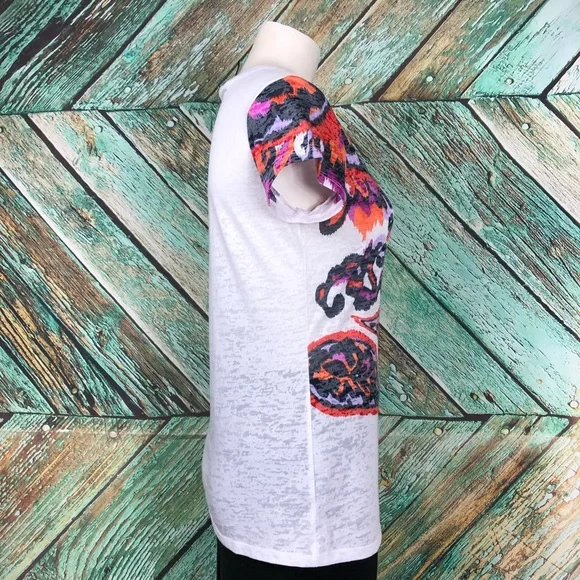 D7 - INC International Concepts| Rhinestones Tee - M - Picture 3 of 6